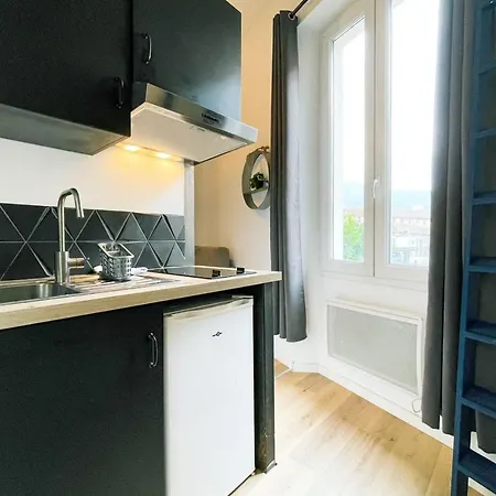 #fk The Altitude Nest グルノーブル